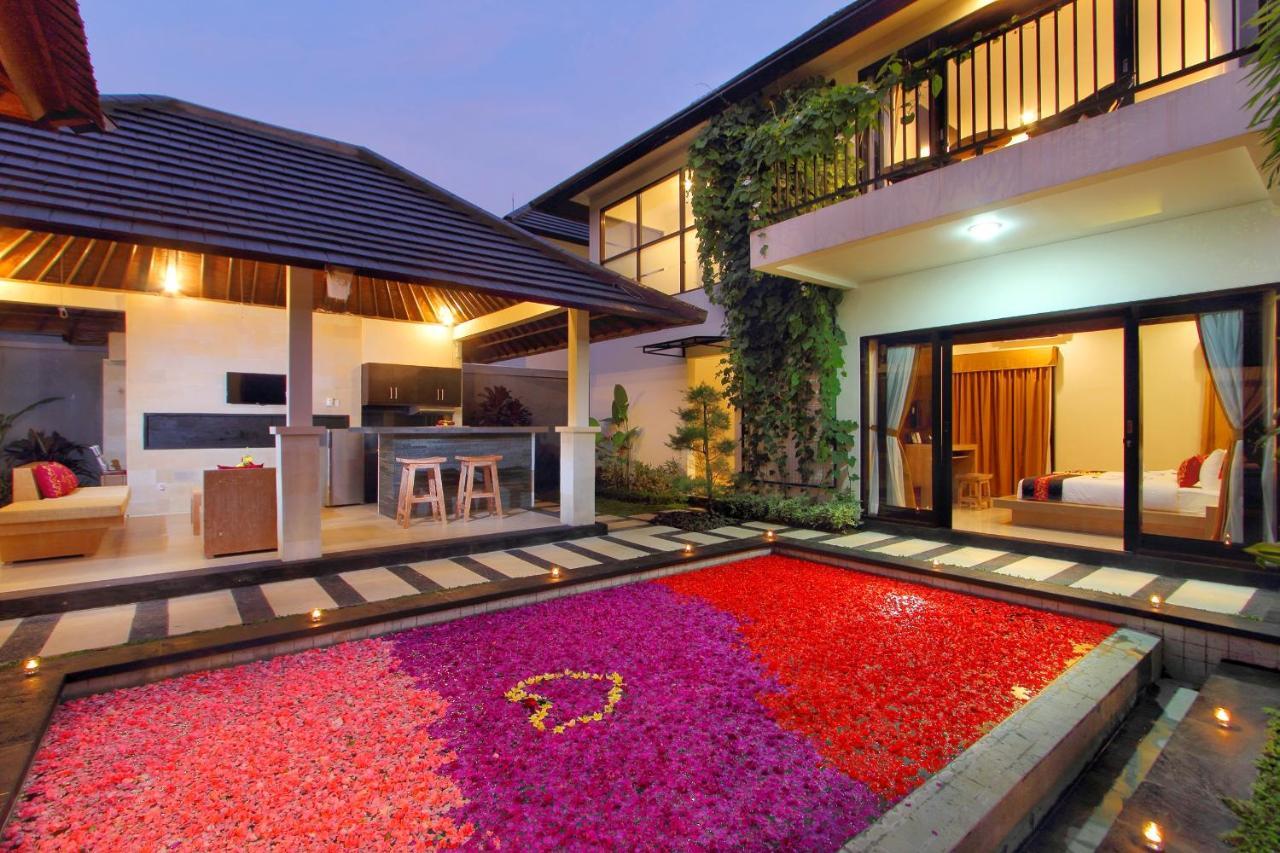 Agata Villas Seminyak Εξωτερικό φωτογραφία