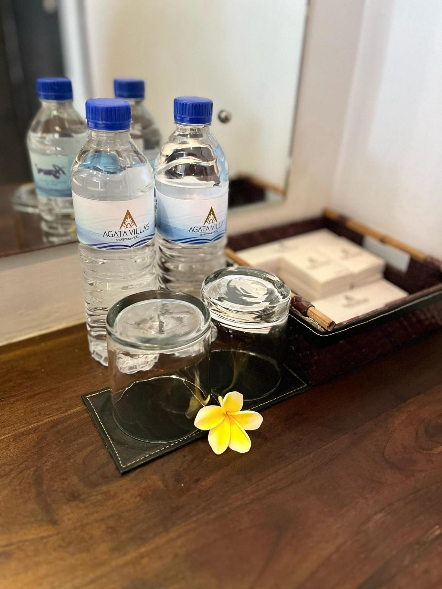Agata Villas Seminyak Εξωτερικό φωτογραφία
