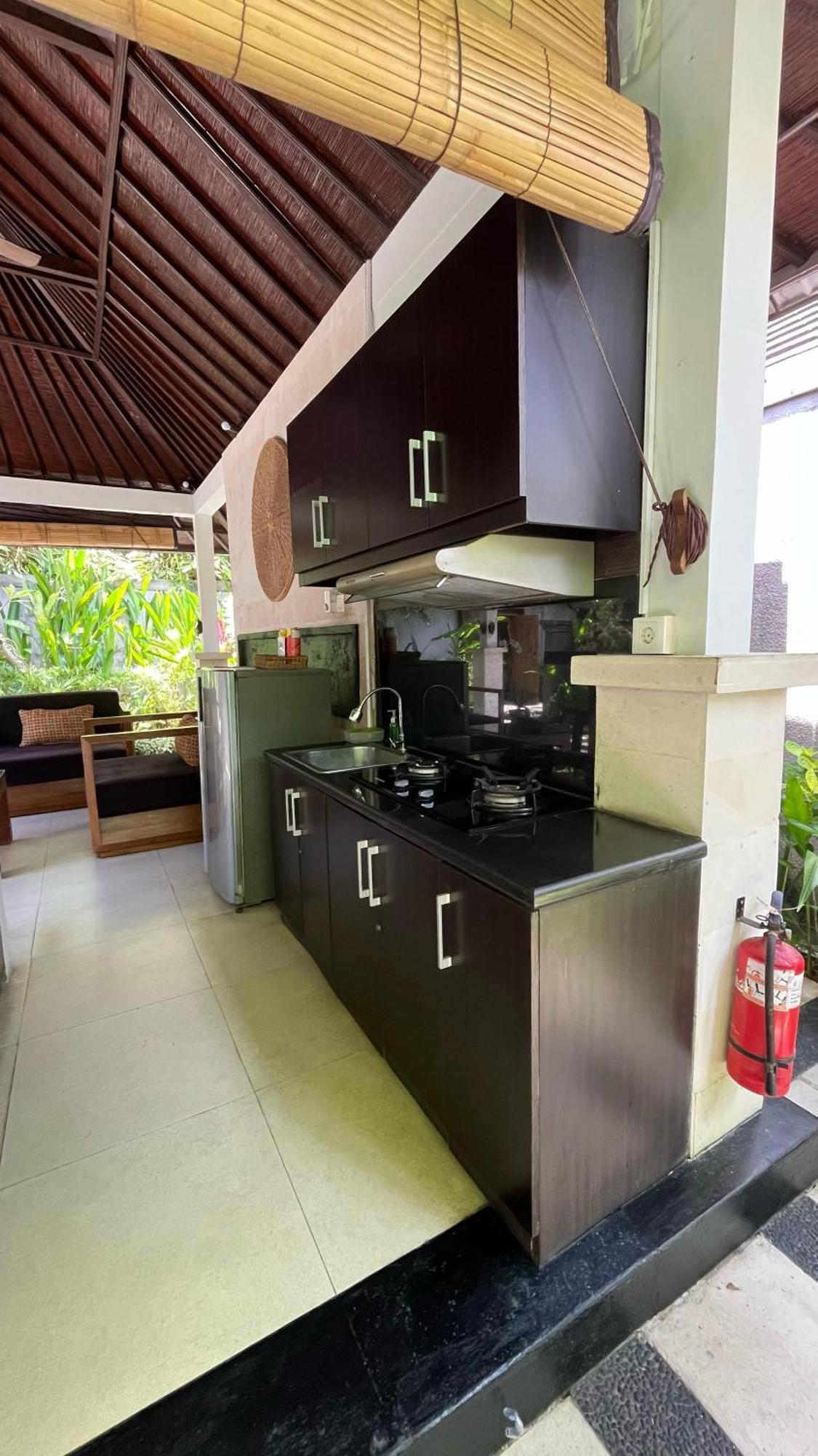 Agata Villas Seminyak Εξωτερικό φωτογραφία